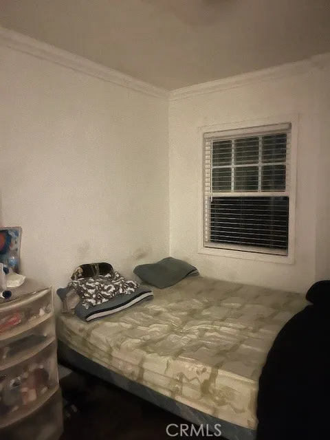 226 E Edinger Avenue, Santa Ana, California 92707 home-pic-8