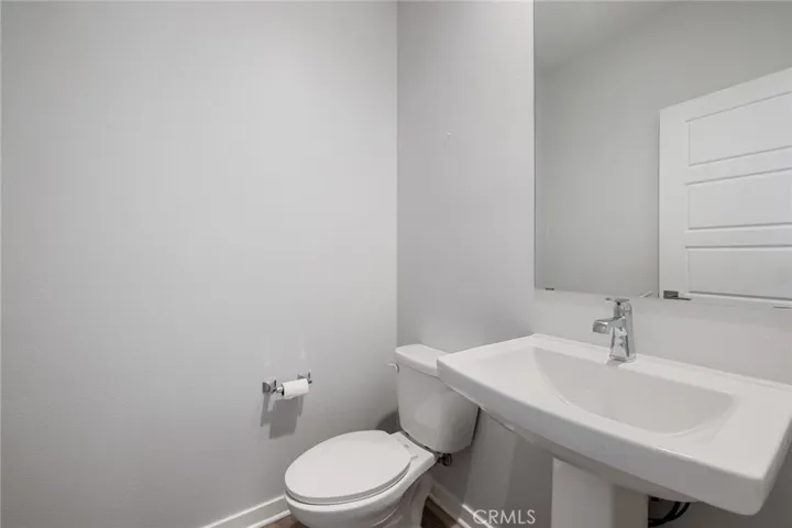 168 Harringay, Irvine, California 92618