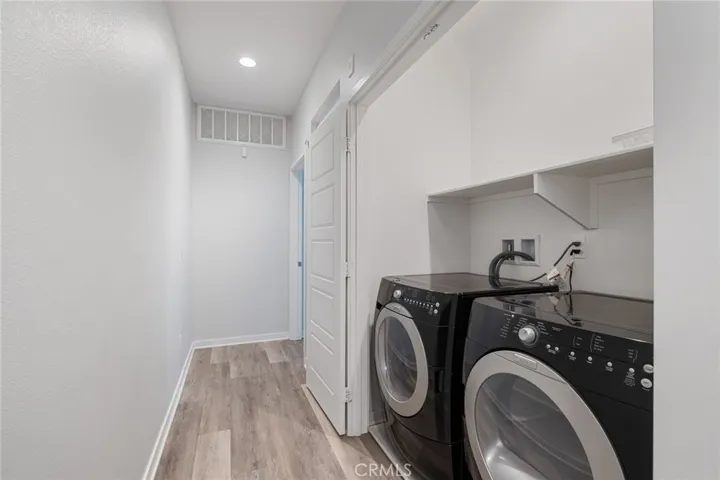 168 Harringay, Irvine, California 92618