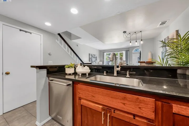 117 Glenbridge Ct, Pleasant Hill, California 94523