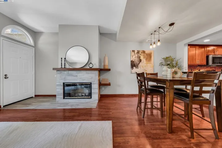 117 Glenbridge Ct, Pleasant Hill, California 94523