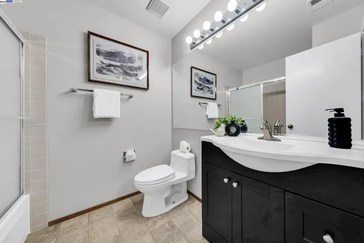 117 Glenbridge Ct, Pleasant Hill, California 94523