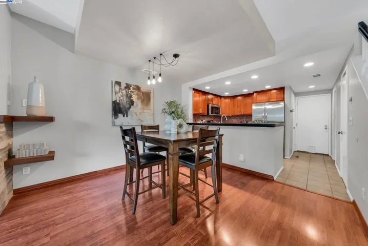 117 Glenbridge Ct, Pleasant Hill, California 94523