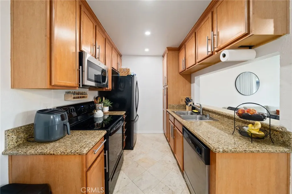 23300 Marigold Avenue Z203, Torrance, California 90502 home-pic-4