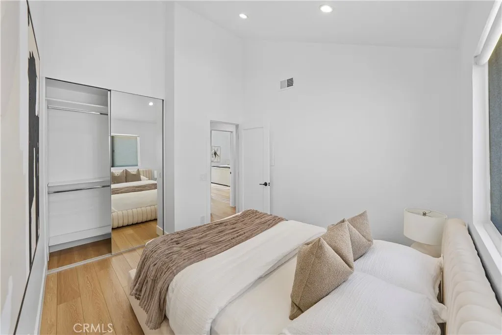 2000 Pacific Coast Highway 313, Huntington Beach, California 92649 home-pic-28