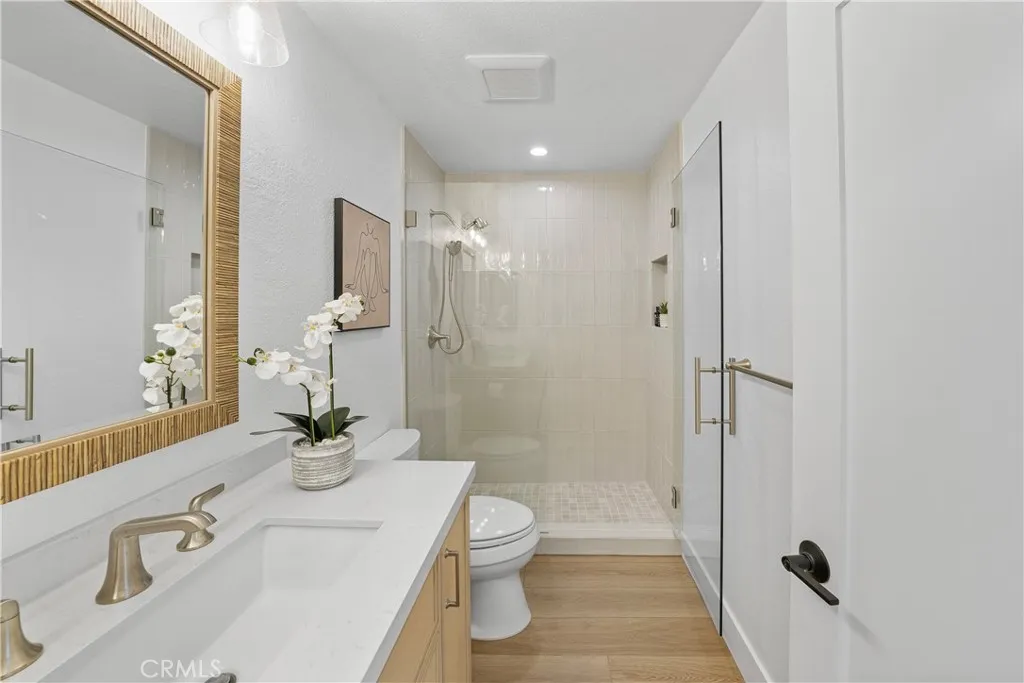 2000 Pacific Coast Highway 313, Huntington Beach, California 92649 home-pic-24
