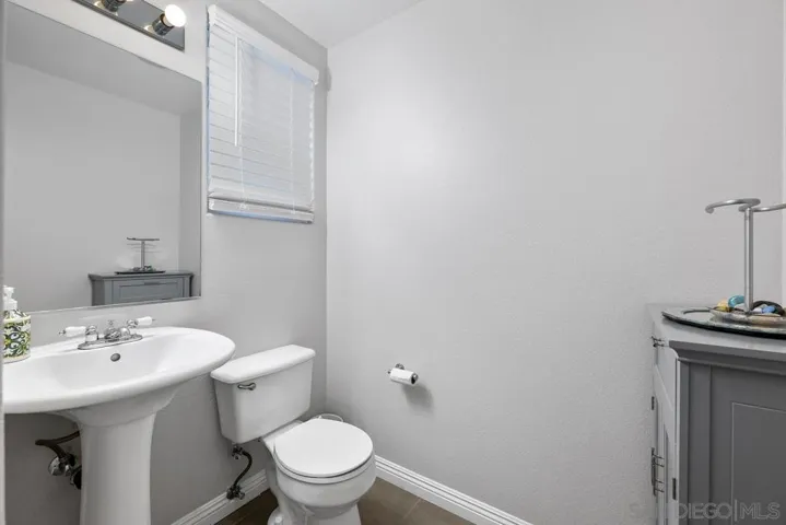 10645 Wexford St 2, San Diego, California 92131
