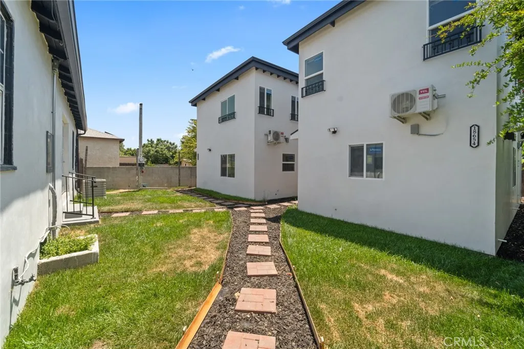 18656 Runnymede Street, Reseda, California 91335 home-pic-10