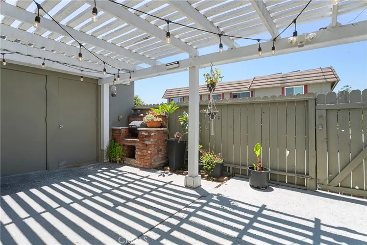 4783 Larwin Avenue, Cypress, California 90630