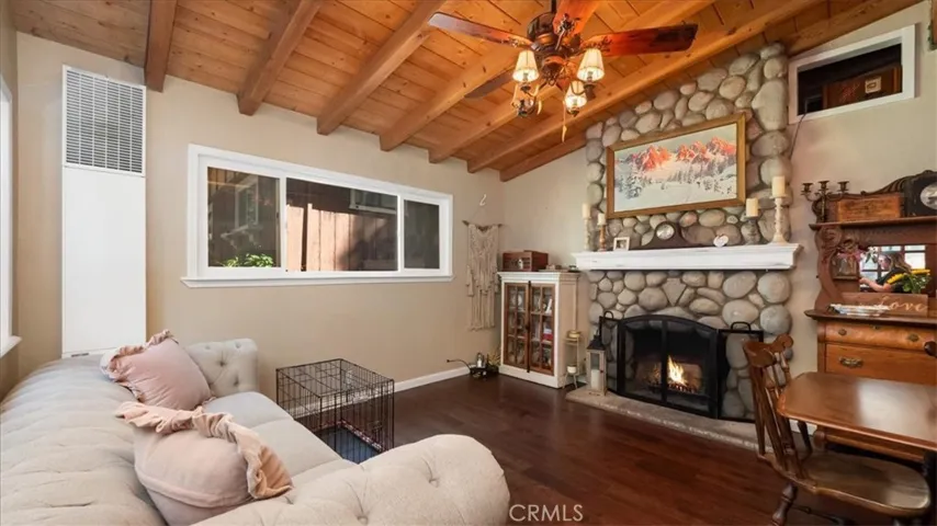 25086 Boa Drive, Crestline, California 92325