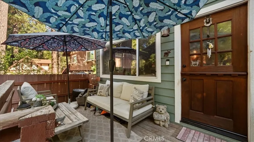 25086 Boa Drive, Crestline, California 92325