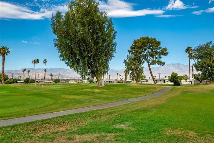 30-Golf Course