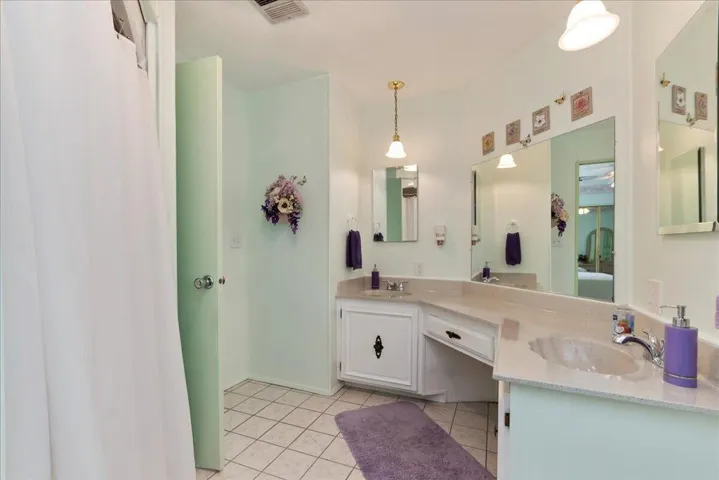 23-Primary Bathroom
