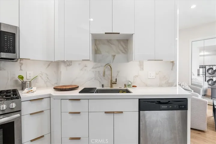 1515 Tahiti Avenue B, Laguna Beach, California 92651