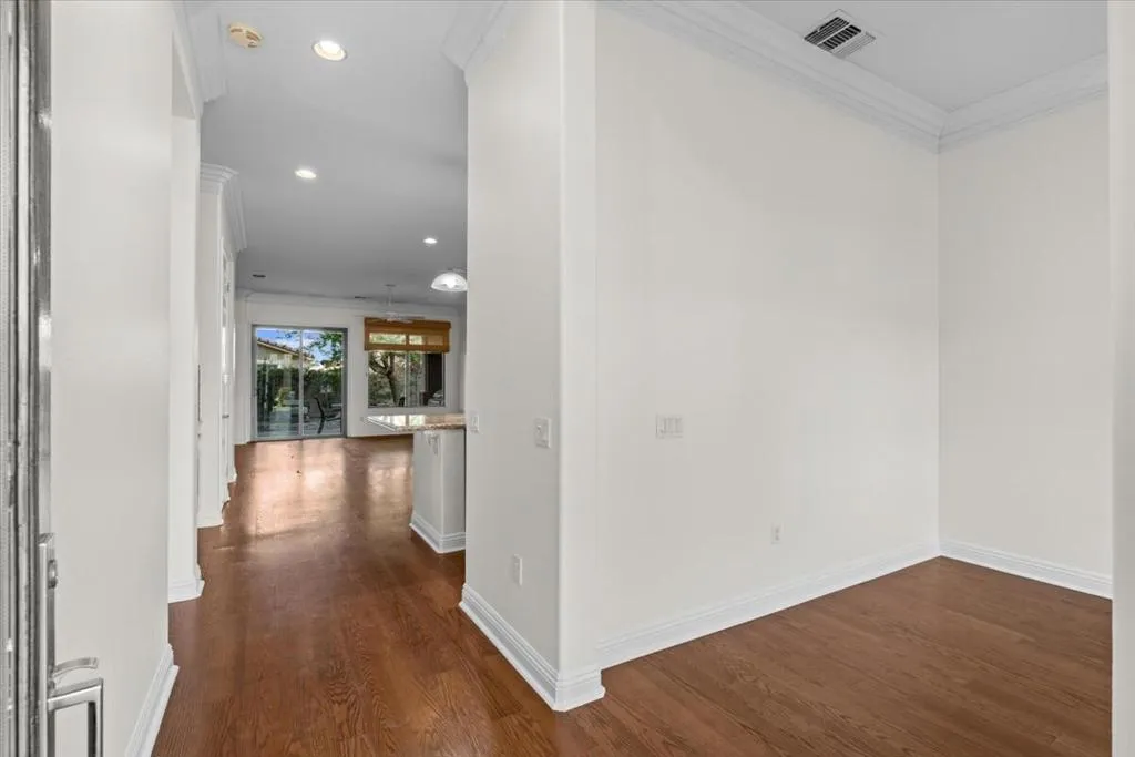 80555 Avenida San Fernando, Indio, California 92203 home-pic-8