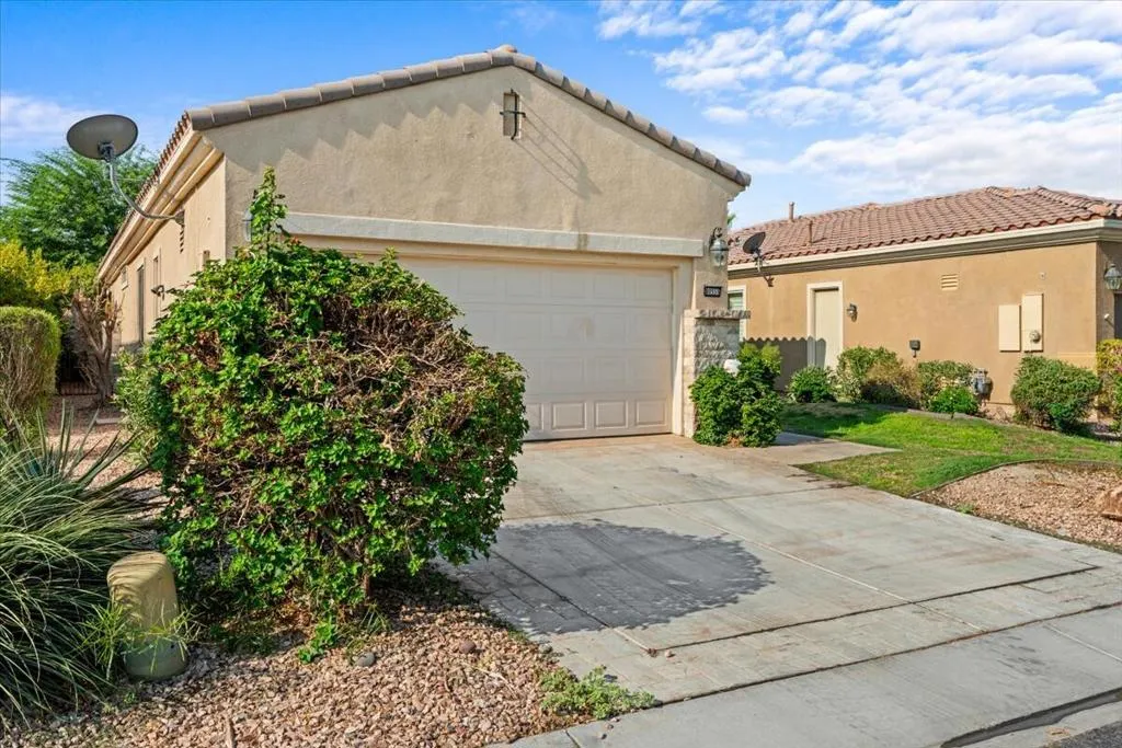 80555 Avenida San Fernando, Indio, California 92203 home-pic-25
