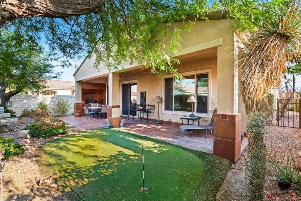 80555 Avenida San Fernando, Indio, California 92203 home-pic-22