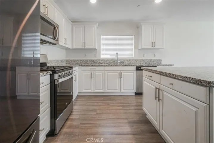 12956 9th Avenue, Victorville, California 92395