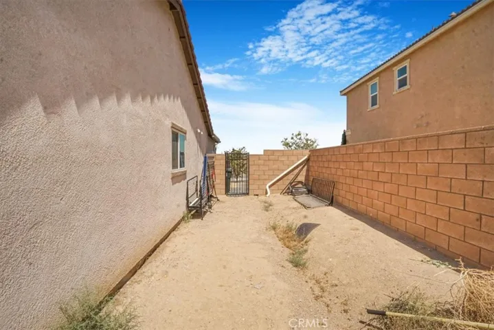 12956 9th Avenue, Victorville, California 92395