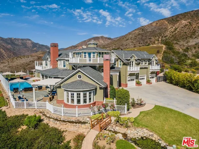 Private, sprawling, panoramic
