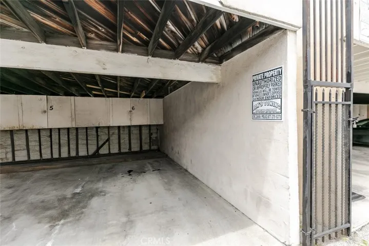 11549 Sylvan Street 6, North Hollywood, California 91606