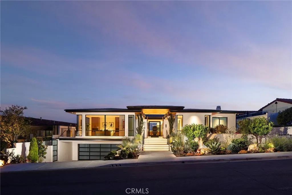 32081 Sea Island Drive, Dana Point, California 92629, 4 Bedrooms Bedrooms, ,6 BathroomsBathrooms,Residential,For Sale,Sea Island,OC25147068