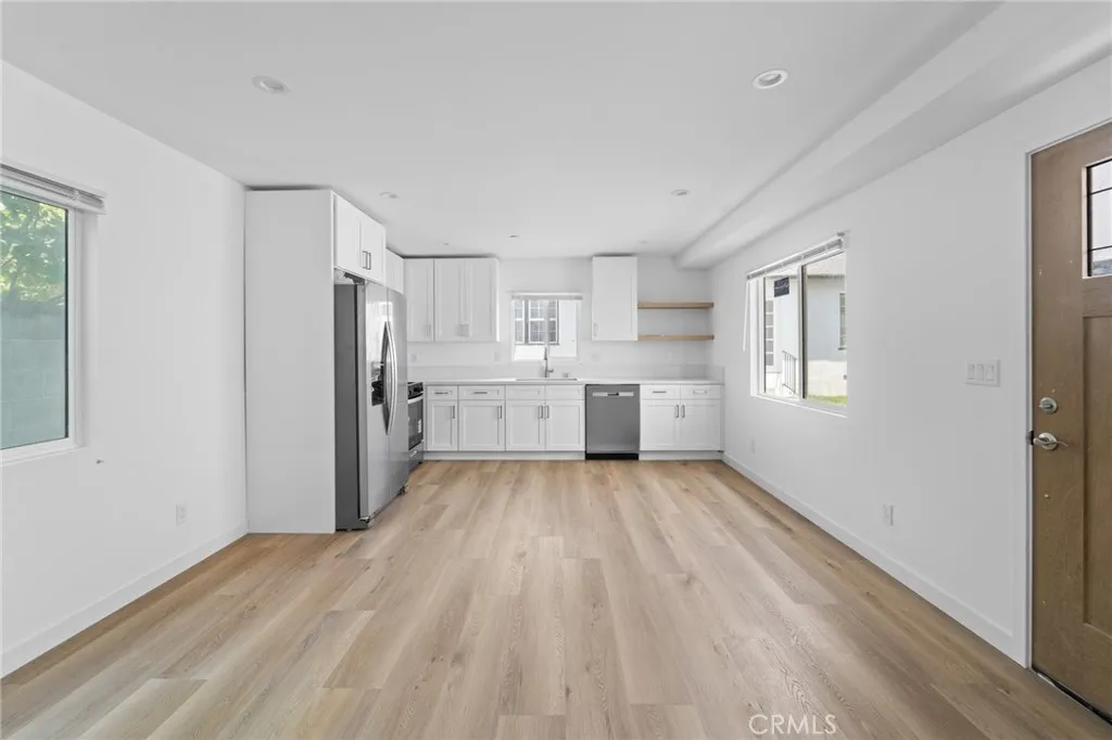 18656 Runnymede Street, Reseda, California 91335 home-pic-31