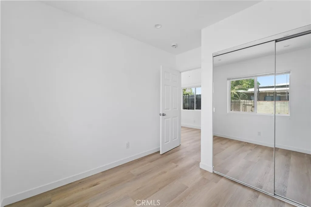 18656 Runnymede Street, Reseda, California 91335 home-pic-68