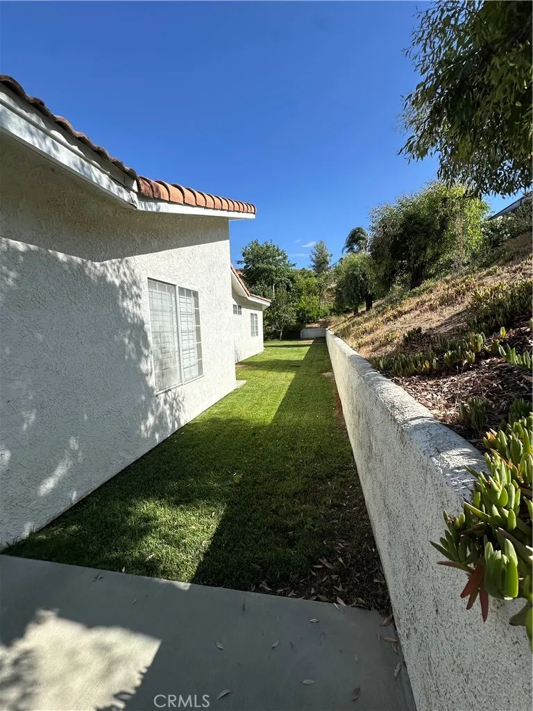 26617 Garrett Ryan Court, Hemet, California 92544 home-pic-25