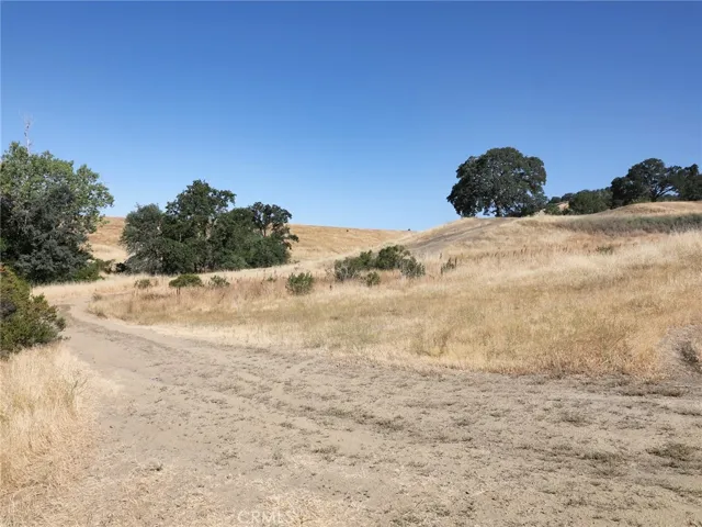 7532 Lake Street, Nice, California 95464