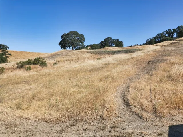 7532 Lake Street, Nice, California 95464