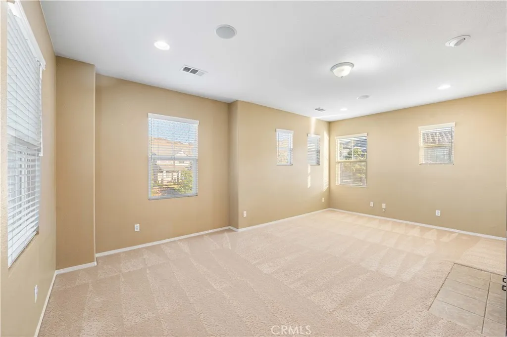 37351 Paintbrush Drive, Palmdale, California 93551 home-pic-48