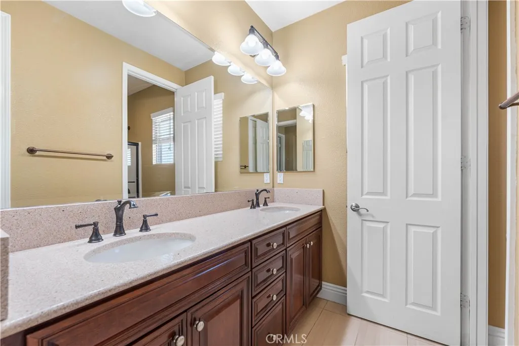 37351 Paintbrush Drive, Palmdale, California 93551 home-pic-41