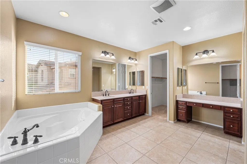 37351 Paintbrush Drive, Palmdale, California 93551 home-pic-38