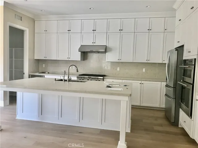 117 Hitching Post, Irvine, California 92620