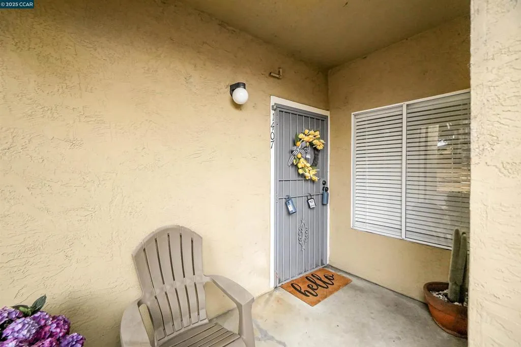 1407 Forest Run, Hercules, California 94547 home-pic-5