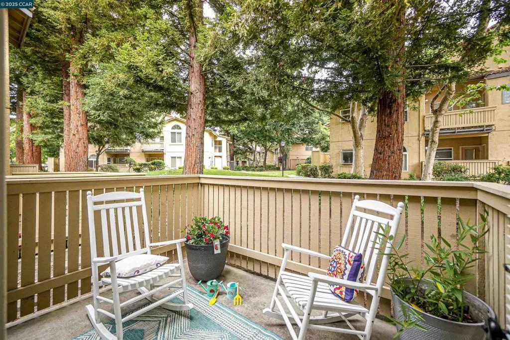 1407 Forest Run, Hercules, California 94547 home-pic-27