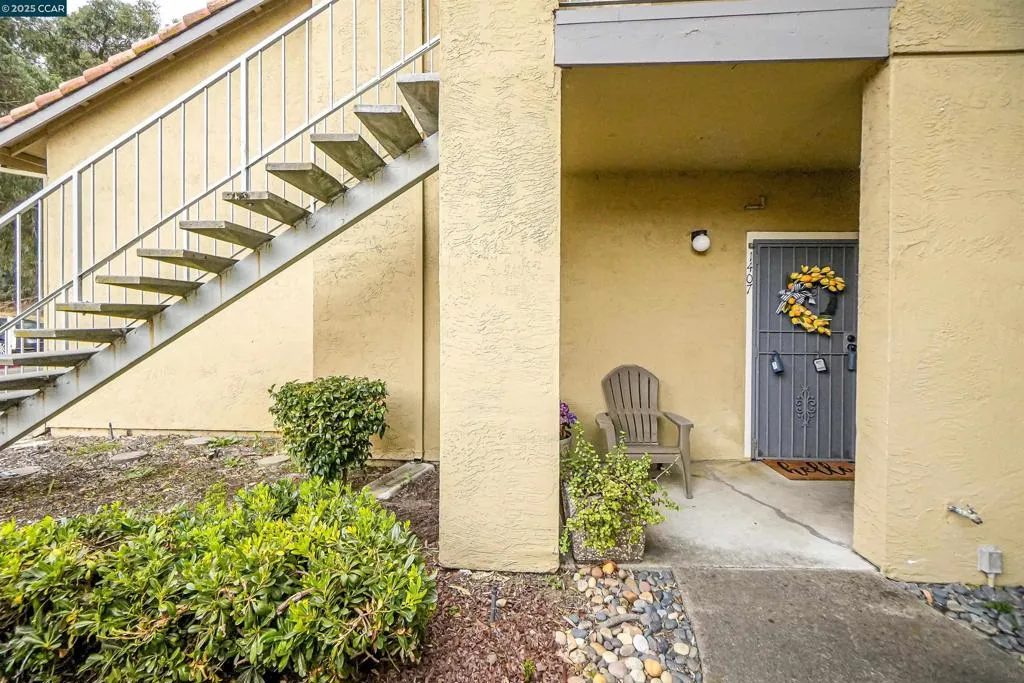 1407 Forest Run, Hercules, California 94547 home-pic-4