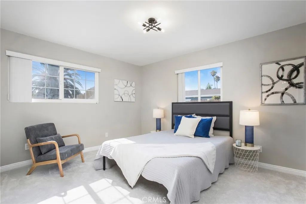 1029 W Sycamore Avenue, Orange, California 92868 home-pic-15