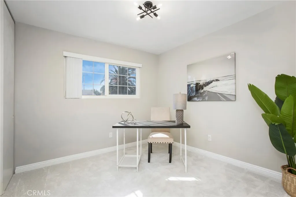 1029 W Sycamore Avenue, Orange, California 92868 home-pic-19