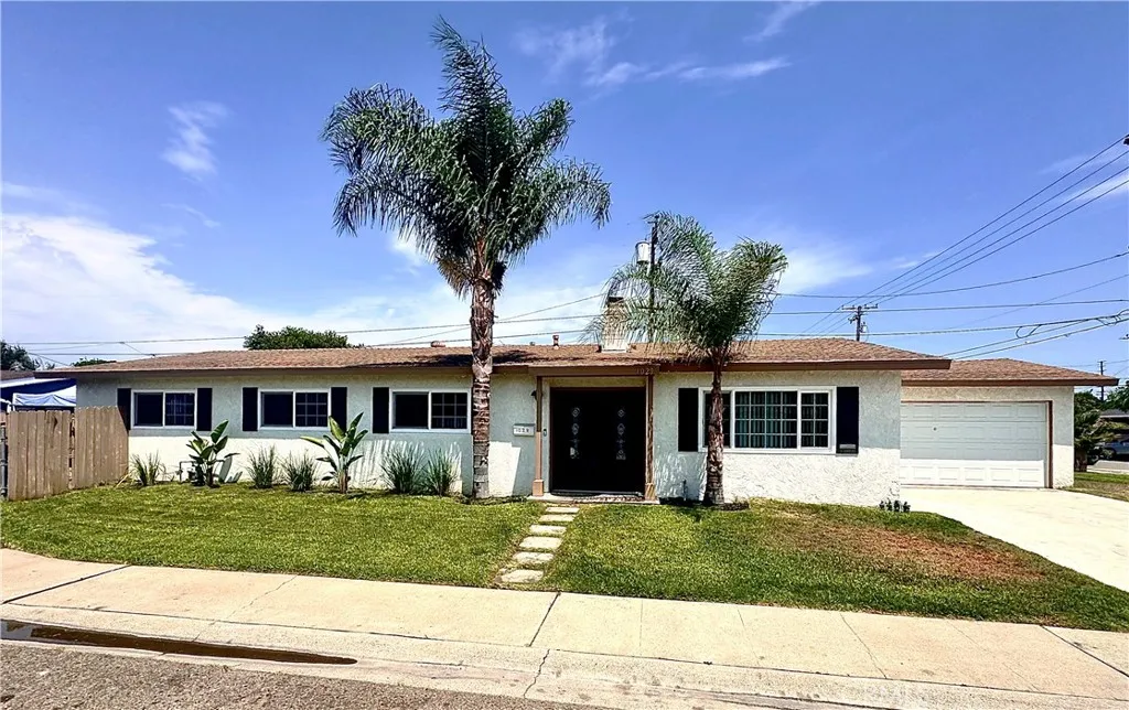 1029 W Sycamore Avenue, Orange, California 92868 home-pic-0