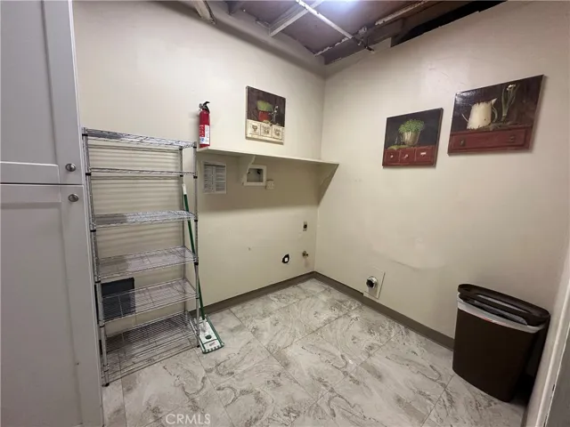 laundry hook ups/ dedicated area for laundry