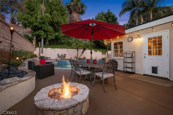 25572 Orchard Rim Ln, Lake Forest, California 92630