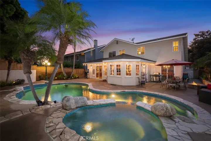 25572 Orchard Rim Ln, Lake Forest, California 92630