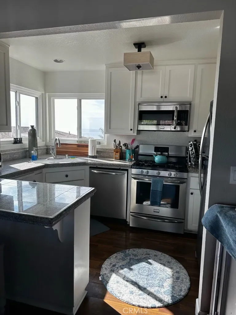 518 Avenida Victoria A, San Clemente, California 92672 home-pic-9