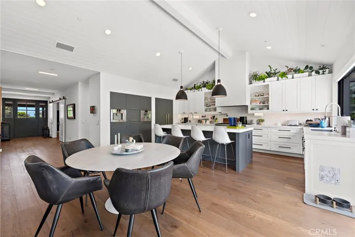 1494 Catalina, Laguna Beach, California 92651