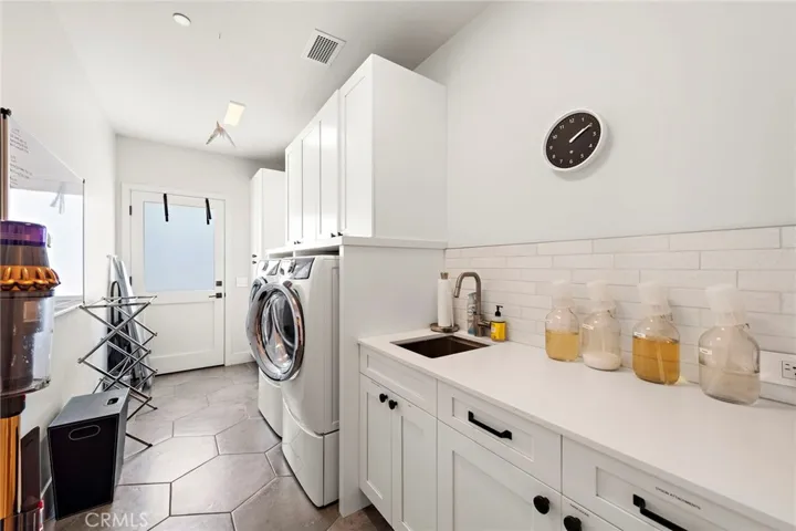 1494 Catalina, Laguna Beach, California 92651