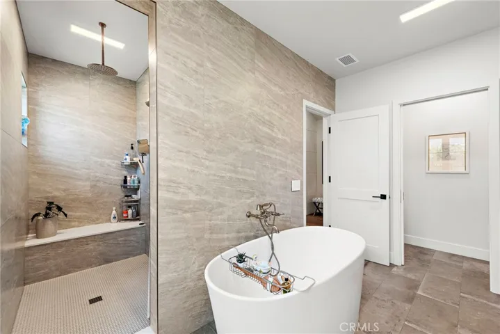 1494 Catalina, Laguna Beach, California 92651