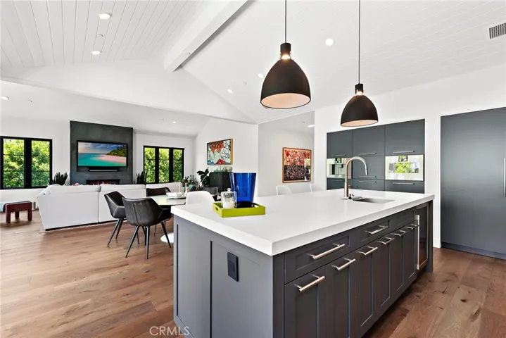 1494 Catalina, Laguna Beach, California 92651