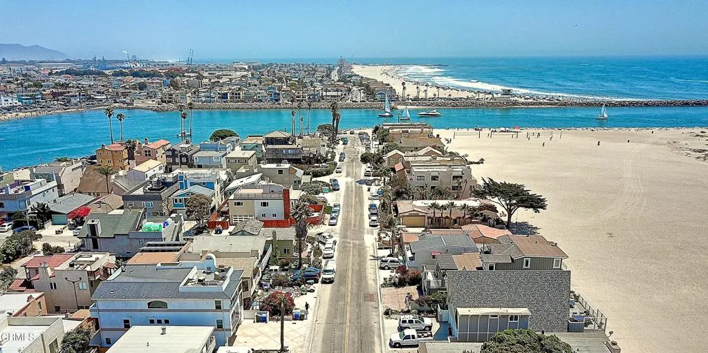 3300 Ocean Drive, Oxnard, California 93035 home-pic-55